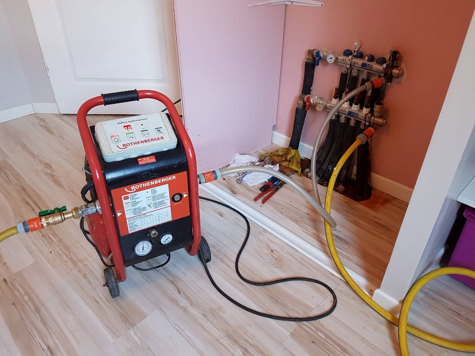 Yenikent Vaillant Hermetik Şofben Petek Temizliği